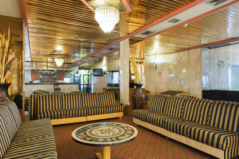Galil Hotel Нетания Екстериор снимка