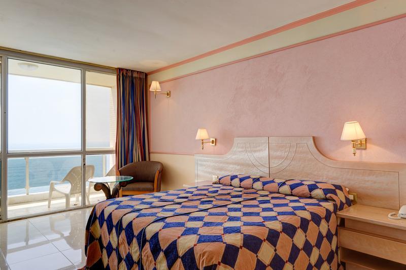 Galil Hotel Нетания Екстериор снимка